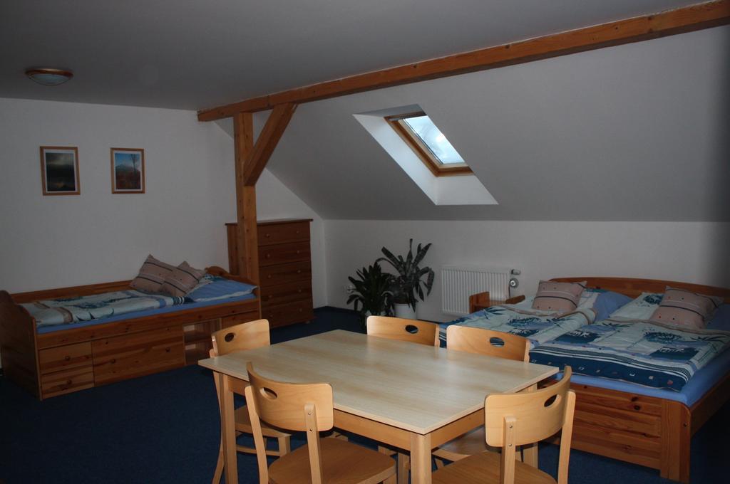 Apartmany Doma Janov nad Nisou Δωμάτιο φωτογραφία