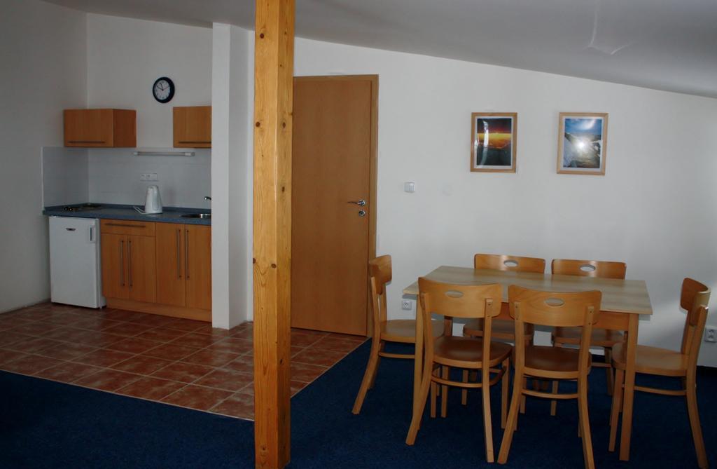 Apartmany Doma Janov nad Nisou Δωμάτιο φωτογραφία